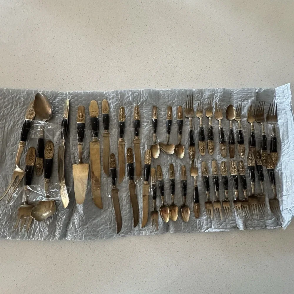 VINTAGE S. Samran Thailand Co BRASS/BRONZE FLATWARE MADE IN THAILAND 65 pieces‎